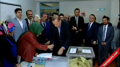 recep tayyip erdogan - Cumhurbaşkanı onayladı: Türkiye referanduma gidiyor  Videosu