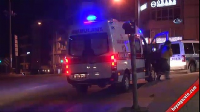 saglik ekipleri - Ankara'da silahlı saldırı: 1’i ağır, 3 yaralı  Videosu