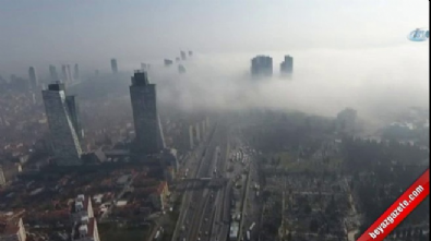İstanbul'da havadan görüntülenen sis mest etti 