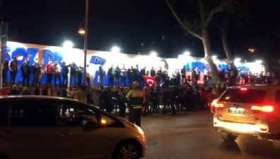 16 nisan halk oylamasi - Kısıklı'da referandum kutlamaları #EvetZaferMilletindir Videosu