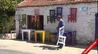hababam sinifi - Hababam Sınıfı'nın Kıvırcık Ömer'i sandalye üretiyor  Videosu