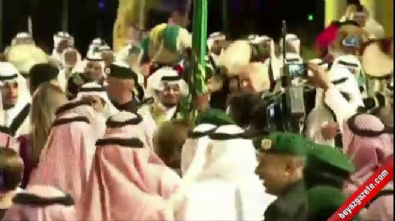 suudi arabistan - Trump'tan kılıç dansı  Videosu