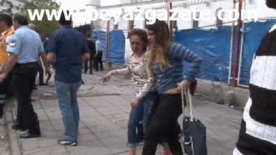 kadin kavgasi - Ankara'da alkollü şahıs, kadınları döverek tanınmaz hale getirdi  Videosu