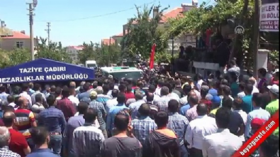 pkk teror orgutu - Hakkari şehidine son veda  Videosu