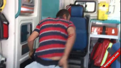 taciz tartismasi - Tacizciye ambulansta linç  Videosu