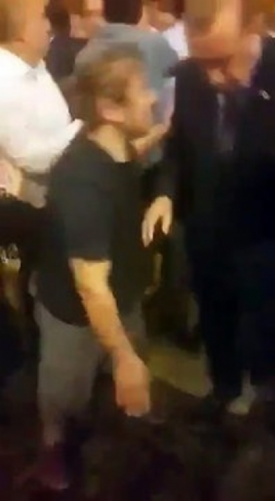 recep tayyip erdogan - Yaralıyken bile Erdoğan'ı görmek isteyen gazi Videosu