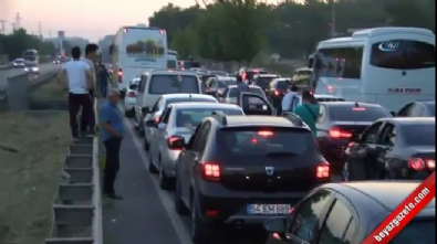 kemal kilicdaroglu - Adalet Yürüyüşü yoğun trafiğe neden oldu Videosu