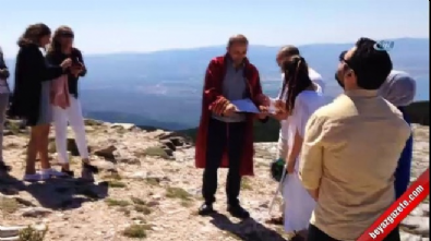kazdagi - 1726 metre yükseklikteki Kazdağı'nda nikah yaptılar  Videosu