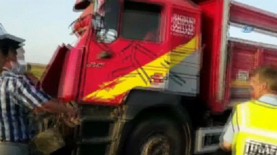 eskisehir - Eskişehir'de anız yangını zincirleme kazaya neden oldu Videosu