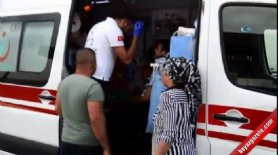 Hasta sevki yapan ambulans devrildi 