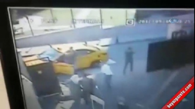 silahli kavga - Servisçilerin okul bahçesindeki silahlı kavgası kamerada  Videosu