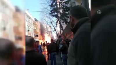 kaldirim calismasi - Küçükçekmece'de doğal gaz patlaması - İSTANBUL  Videosu
