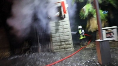  Mersin'de iş yeri yangını korkuttu 