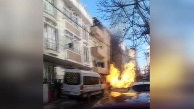  Sefaköy'de doğalgaz borusu patladı 