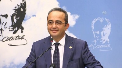 basin toplantisi - CHP Parti Sözcüsü Tezcan: 'Bu utanç tablosu AK Parti iktidarının Türkiye'de üniversiteleri getirdiği noktanın çarpıcı işaretidir' - ANKARA Videosu