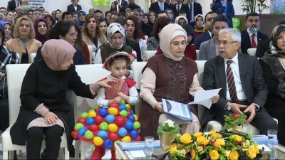  Emine Erdoğan Cumhurbaşkanlığı Külliyesi Kreşi sıfır atık ve geri dönüşüm projesi sergisini gezdi