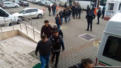 kripto -  Zonguldak’ta FETÖ/PDY soruşturmasında 16’sı muvazzaf 24 asker adliyede  Videosu