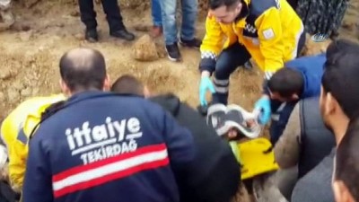 toprak kaymasi -  Tekirdağ’da göçük altında kalan işçi kurtarıldı  Videosu