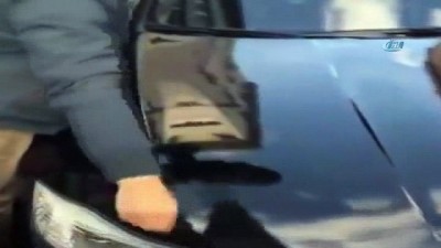 luks otomobil -  Uygunsuz parka gösterdiği tepki şaşkına çevirdi  Videosu