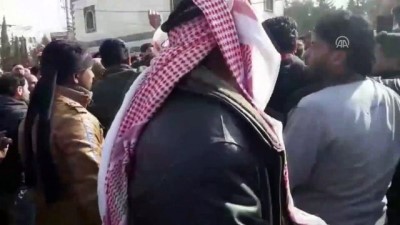 pazar gunu - Münbiç'te PYD/PKK'nın vahşetine protesto Videosu