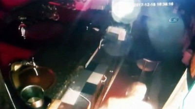  Restoranda yaşanan hırsızlık kamerada 