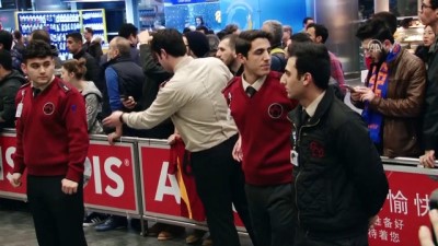 teknik direktor - Arda Turan, Medipol Başakşehir için yurda geldi - İSTANBUL Videosu