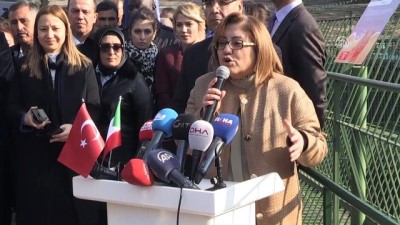 gucunu goster - Cumhurbaşkanı Erdoğan'a hediye edilen aslanlar Gaziantep'teki yuvalarına yerleştirildi (2) - GAZİANTEP  Videosu