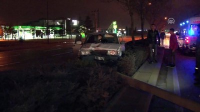 aydinlatma diregi - Alkollü sürücü aydınlatma direğine çarptı - KONYA  Videosu