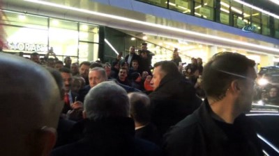 dinlenme tesisi -  Cumhurbaşkanı Erdoğan, kongre dönüşünde Kırıkkale'de mola verdi Videosu
