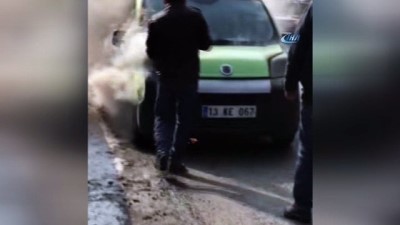 sondurme tupu -  Seyir halindeki araç alev alev yandı  Videosu