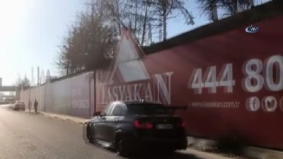 cep telefonu -  Trafikte tehlikeli hareketler yaptı, o anları arkadaşına kaydettirdi  Videosu