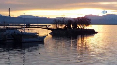 yansima -  Beyşehir Gölü’nde günbatımı böyle görüntülendi  Videosu