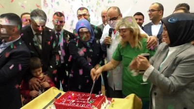 sehir hastaneleri -  Yozgat Şehir Hastanesi birinci yılını pasta keserek kutladı Videosu
