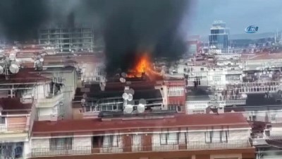 cati kati -  Çatı katından metrelerce yükselen alevler paniğe yol açtı  Videosu