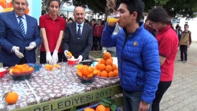 ogretmen -  Öğrenciler “Portakal Sağlıklı Kal” etkinliği düzenledi  Videosu