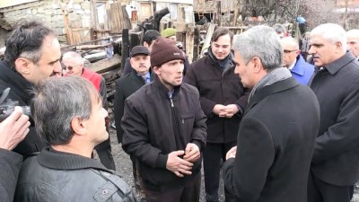 makam araci - Vali Baruş, Ali dedenin yanan evi ile yeni evini inceledi - BOLU Videosu