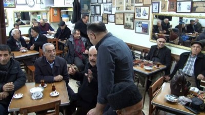 kahve kulturu -  Yaşlılar 75 yıldır bu kahvede çay içiyor  Videosu
