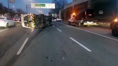 trafik yogunlugu - Bayrampaşa'da trafik kazası: 4 yaralı - İSTANBUL  Videosu
