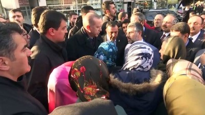 cenaze namazi - Cumhurbaşkanı Erdoğan, kas hastası Abdullah Samet Demir’in cenazesine katıldı (2) - İSTANBUL Videosu