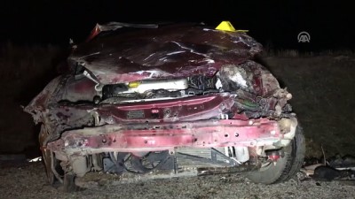 trol - İki otomobil çarpıştı: 1 ölü, 1'i ağır 7 yaralı - AKSARAY Videosu