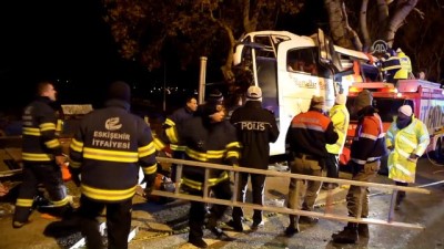 tur otobusu - Otobüs kazası: 13 ölü, 42 yaralı(2) - ESKİŞEHİR  Videosu