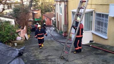 mustakil ev - Sarıyer'de yangın - İSTANBUL  Videosu