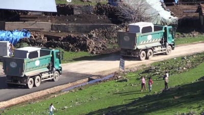 askeri arac - Suriye sınırına askeri sevkiyat sürüyor (3) - HATAY Videosu