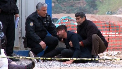 kalp krizi -  Bekçi babalarının öldüğünü öğrenince sinir krizi geçirdiler Videosu