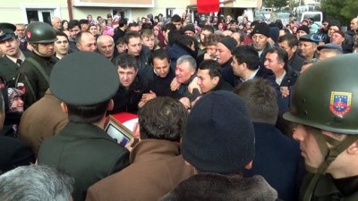 cenaze namazi -  Çankırı şehidini gözyaşları arasında son yolculuğuna uğurladı Videosu