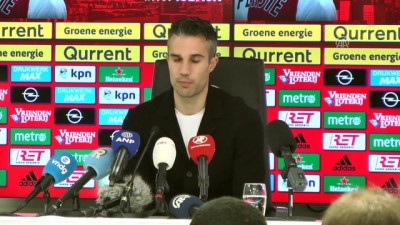 basin mensuplari - Feyenoord'dan Robin van Persie için medya günü - ROTTERDAM Videosu