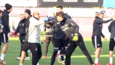 minyatur - Beşiktaş, Kasımpaşa maçı hazırlıklarını sürdürdü Videosu