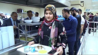 ders calis -  Finallerde kek, bütünlemede döner dağıttı Videosu