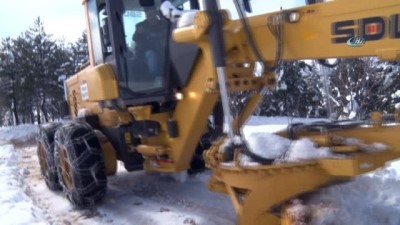yaya trafigi -  Toroslar'da karla mücadele çalışması  Videosu