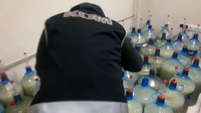 kacak icki - Banyoda kaçak içki üreten emekli öğretim görevlisine operasyon - ÇORUM  Videosu